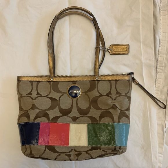 coach monogram tote